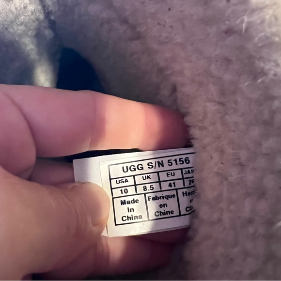 Women’s UGG Leather Boots Size 10 - Picture 8 of 9